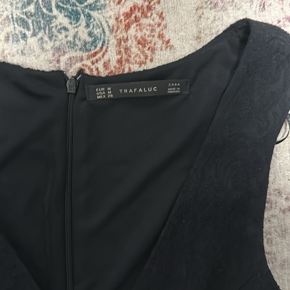 Trafaluc by Zara - Black Lace Skater Dress - Picture 5 of 6